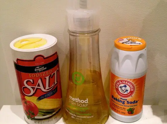 How to make your own dishwashing detergent by hand or in the dishwasher