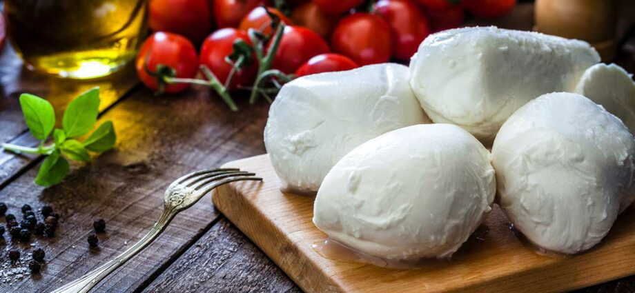 Πώς να αναγνωρίσετε το πιο υγιεινό τυρί στο σούπερ μάρκετ
