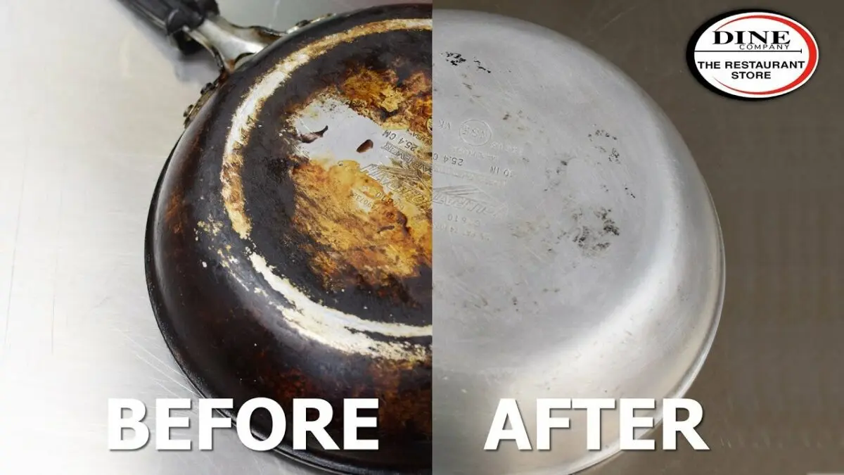 How to remove carbon and fat from a baking sheet