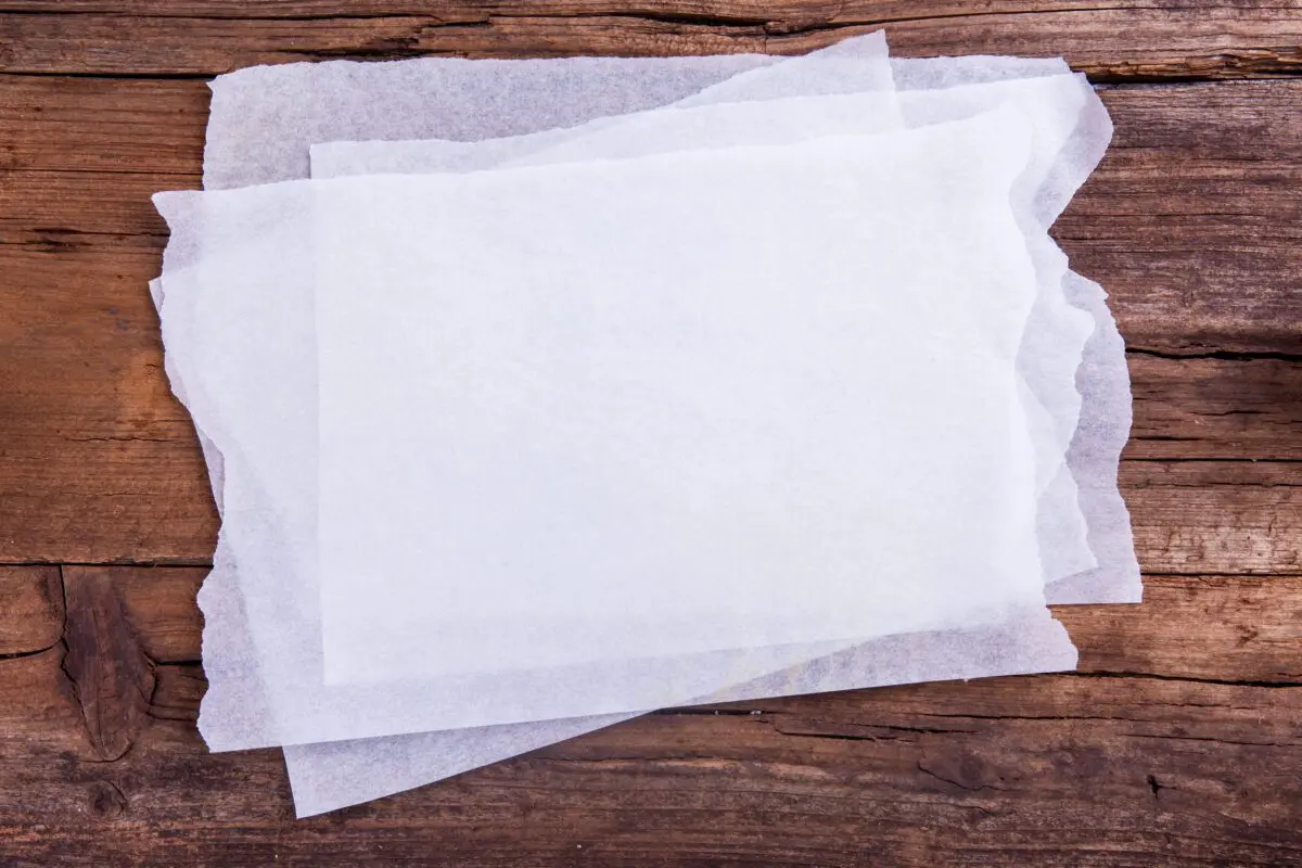 How to replace parchment paper for baking