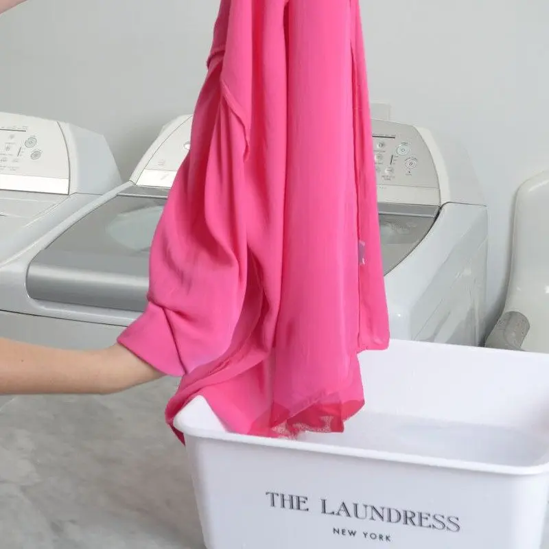 How to wash organza in a washing machine and by hand, how to properly wash organza