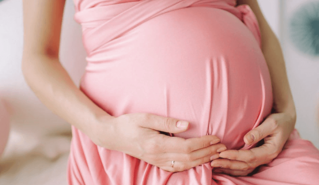 The first week of pregnancy: what happens, signs and sensations in the body