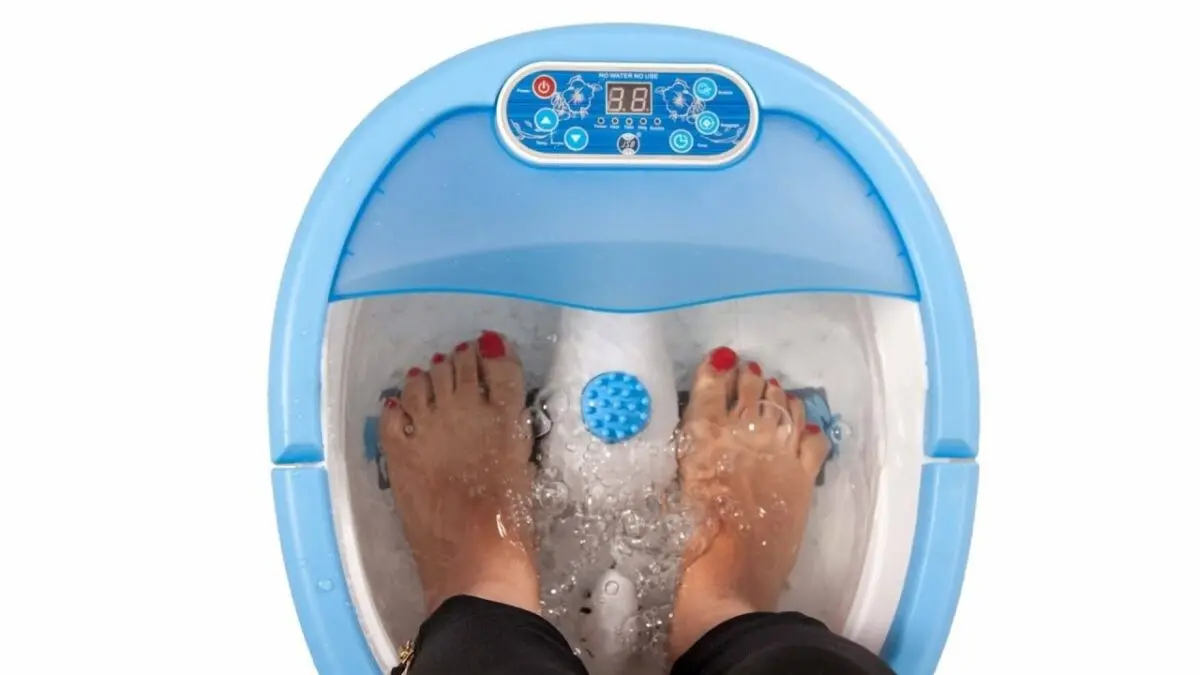 Hydromassage foot baths. Video