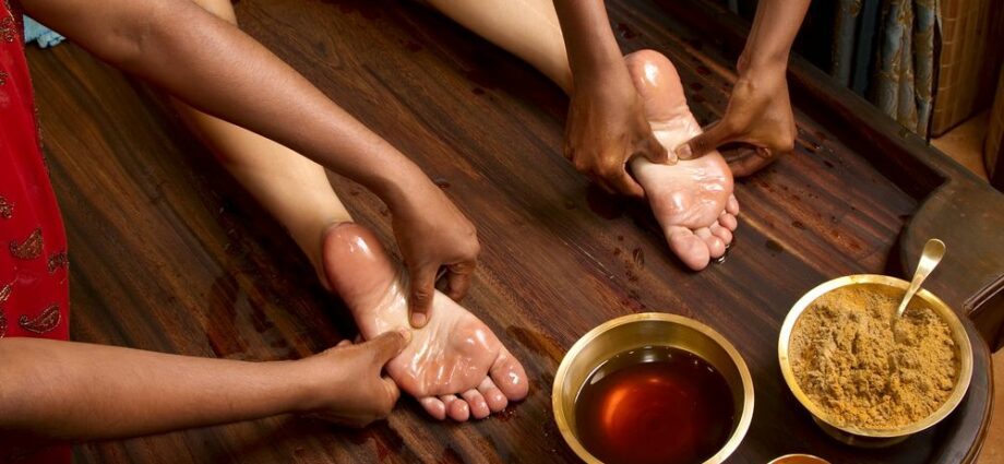 Indian traditional Ayurveda treatment