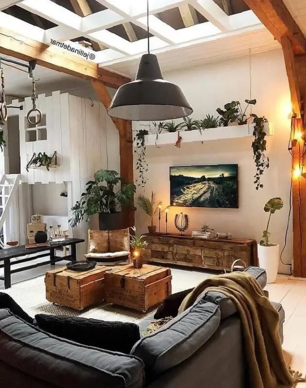 Interior design ideas: various colors and ornaments