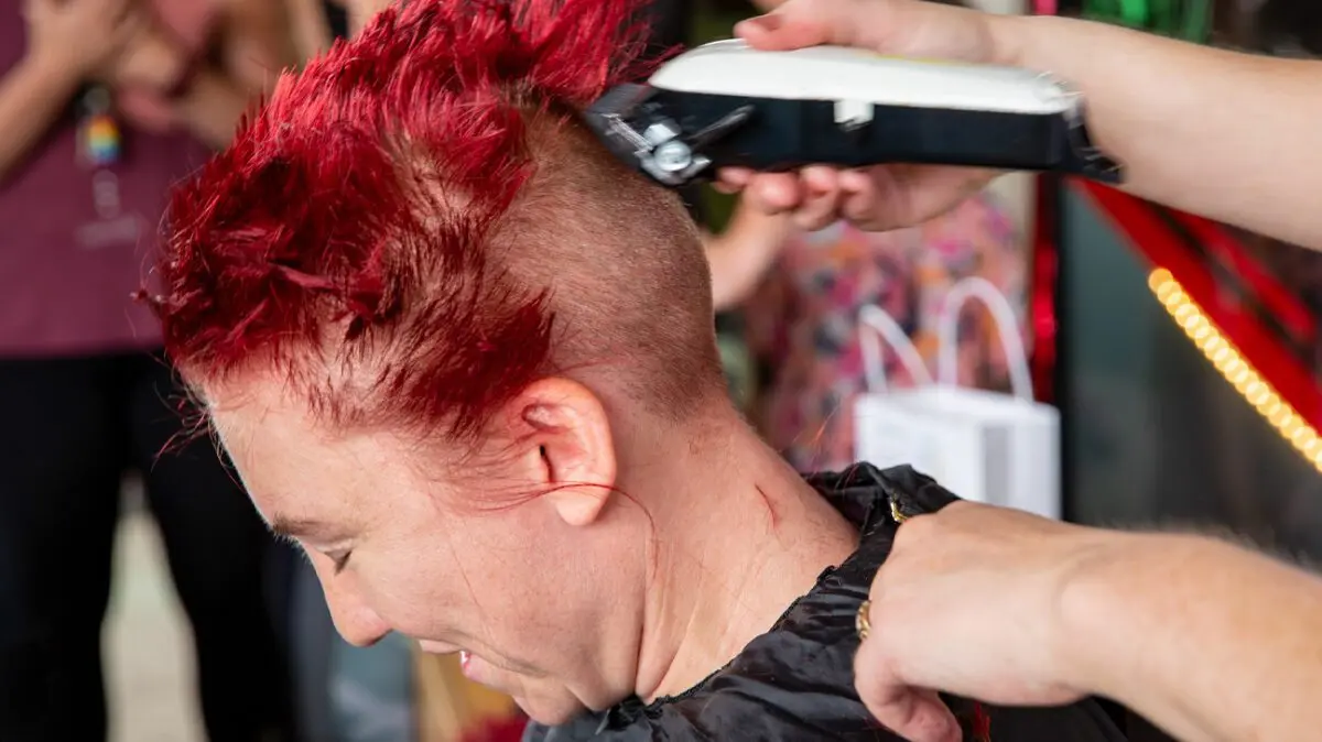 Is it dangerous to shave hair in the bikini area: advice from a gynecologist