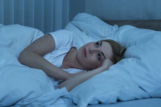 Is it hard for you to sleep? Know what foods will help you fall asleep