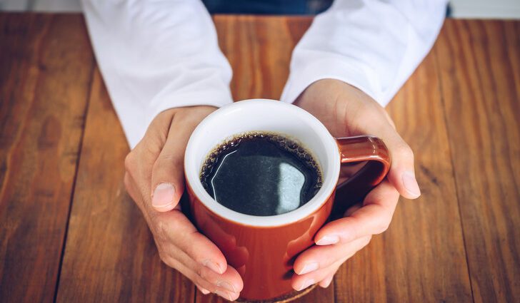 コーヒーを飲むのは有害ですか？