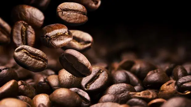 Is natural, roasted or mixed coffee better?