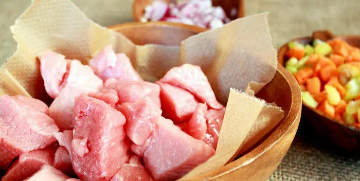 How and where to store veal correctly?