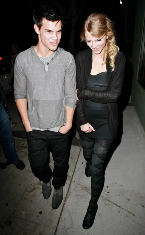 Lautner and girlfriend Tyler Swift split up