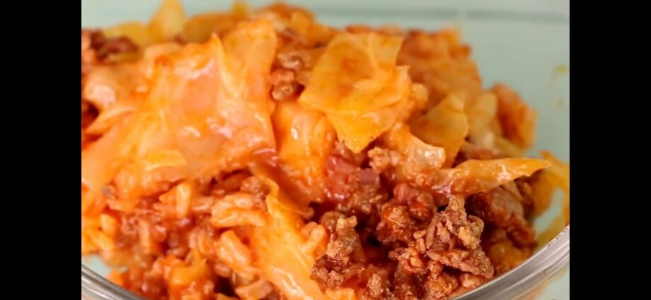 Lazy cabbage rolls are fast and tasty. Video