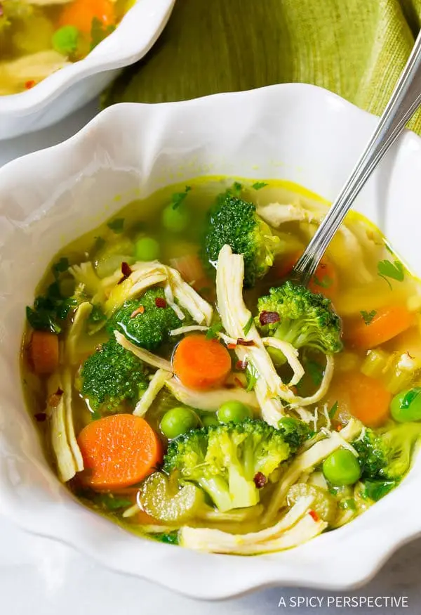 Low-fat chicken soup. Video recipe