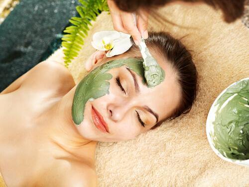 Masks for the youthful skin of the face. Video