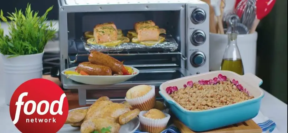 Mini oven: dishes for cooking. Video