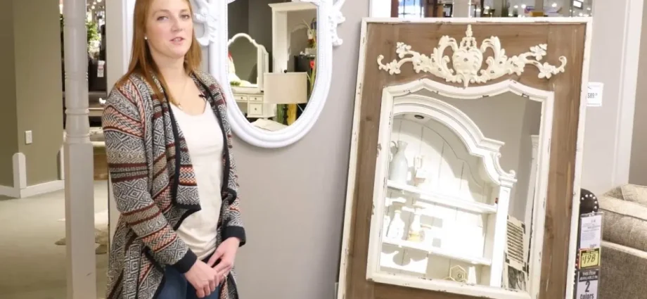 Mirrors in the interior. Video Tips