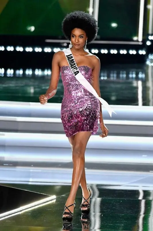 Miss Universe title won by a robbery victim