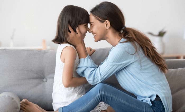 Mother and daughter: how to develop an accomplice relationship?