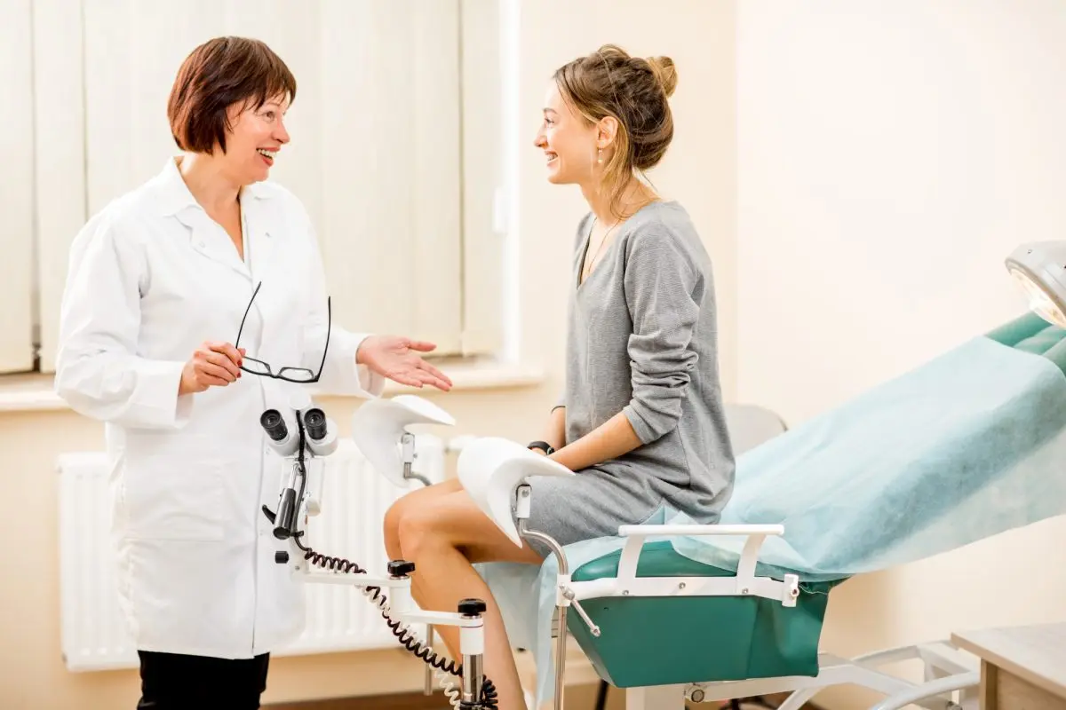 Obstetrician: is it better to see a man or a woman?