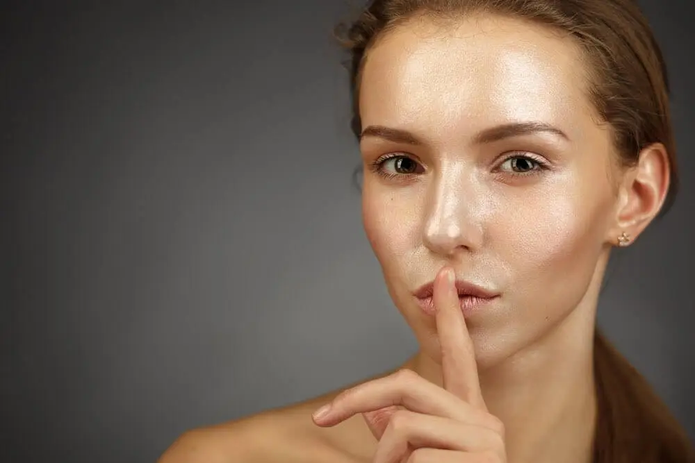 Oily skin: what to do about shiny skin?