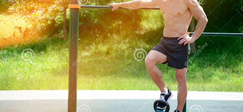 Outdoor running and other street workouts