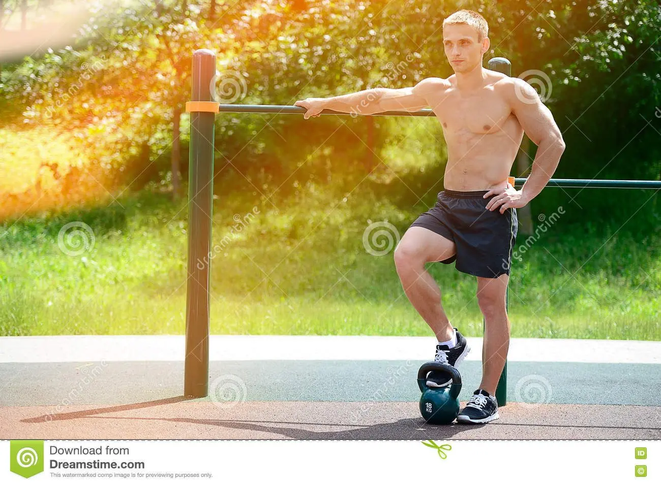 Outdoor running and other street workouts