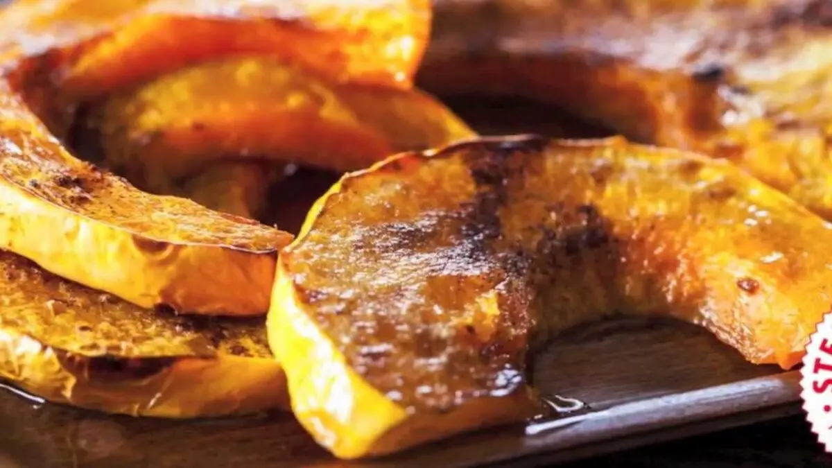 Oven baked pumpkin. Video