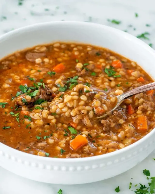 Pearl barley soup: recipe with video