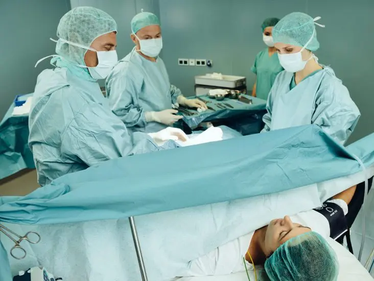 Photo of a woman after cesarean outraged the network