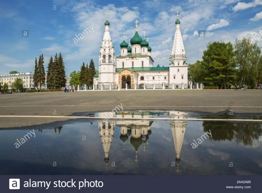 Photo of Yaroslavl reflected in puddles