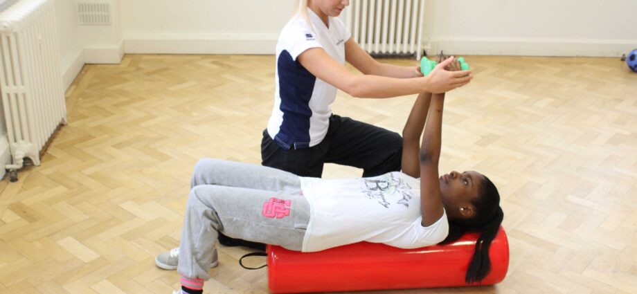 Physiotherapy for children: exercise therapy complex at home