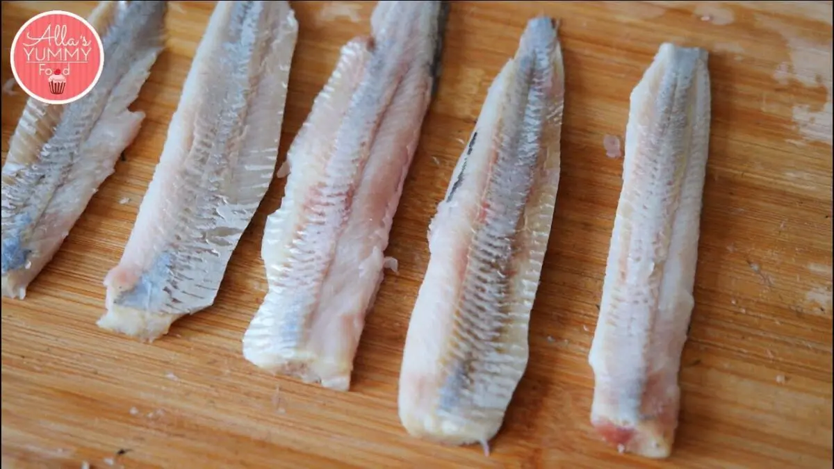 Pickled herring: how to make a pickle? Video