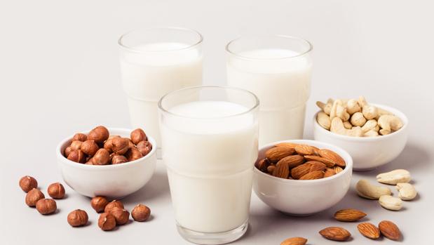 Plant drinks: are they healthier than cow&#8217;s milk?