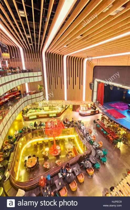 Platea Madrid enters the scene