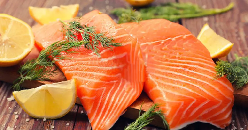 The benefits and harms of salmon for human health: caviar and milk