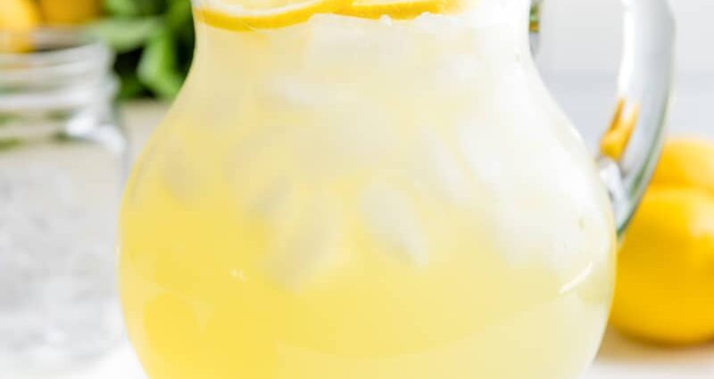 preparing lemonade at home, photo recipe