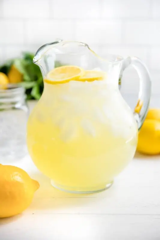 preparing lemonade at home, photo recipe