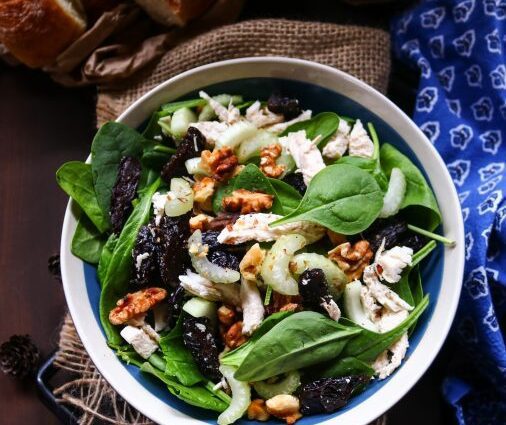 Prune salad: recipes with chicken and nuts. Video