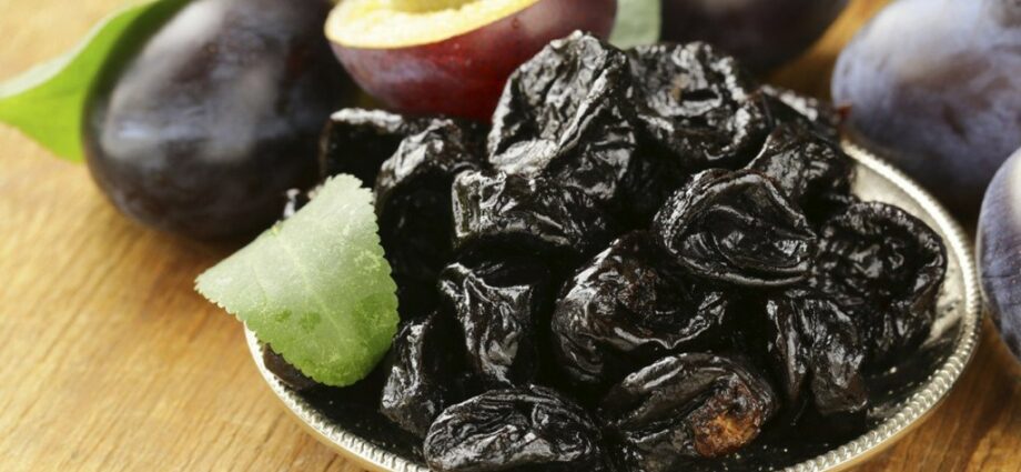 Prunes: composition, useful properties. Video