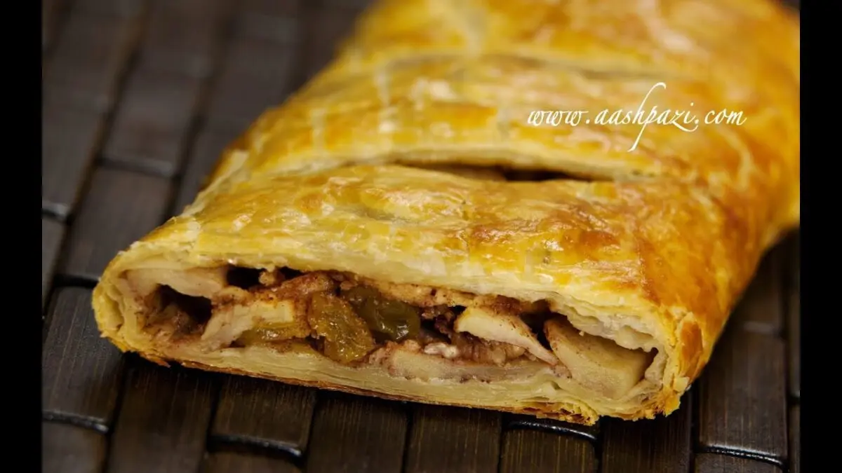 Puff pastry apple strudel. Video