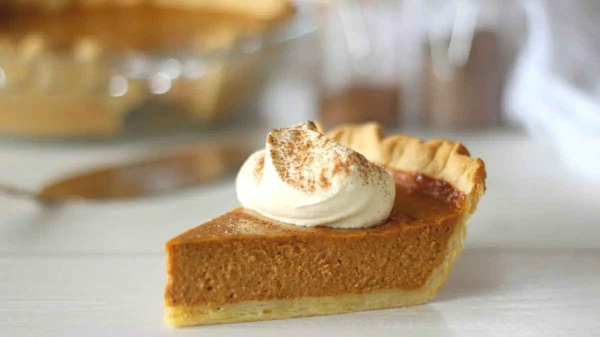 Pumpkin pie: recipe with video