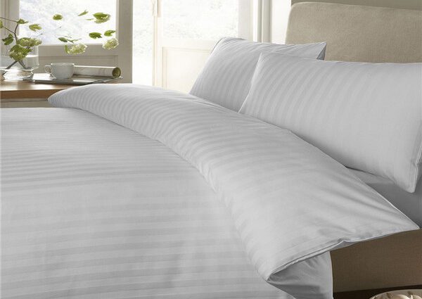 Quality linens: cotton or satin