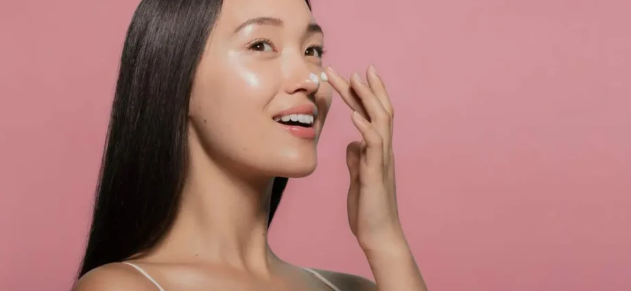 Rejuvenated: how famous men fight for beauty