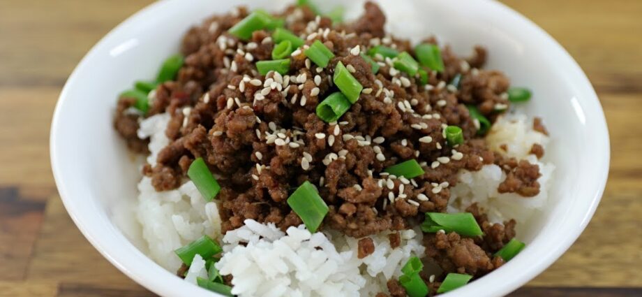 Rice with meat: a delicious recipe. Video