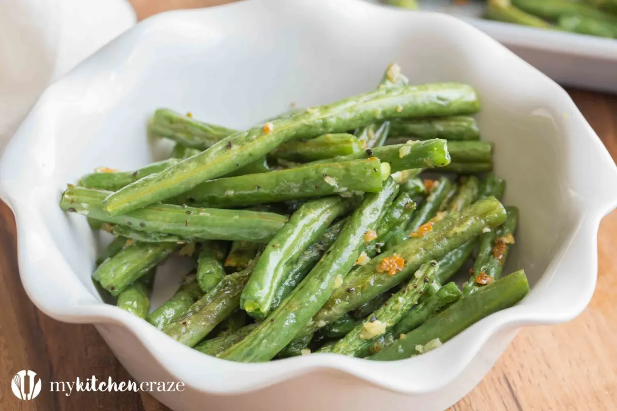 Roasted green beans are the perfect side dish. Video