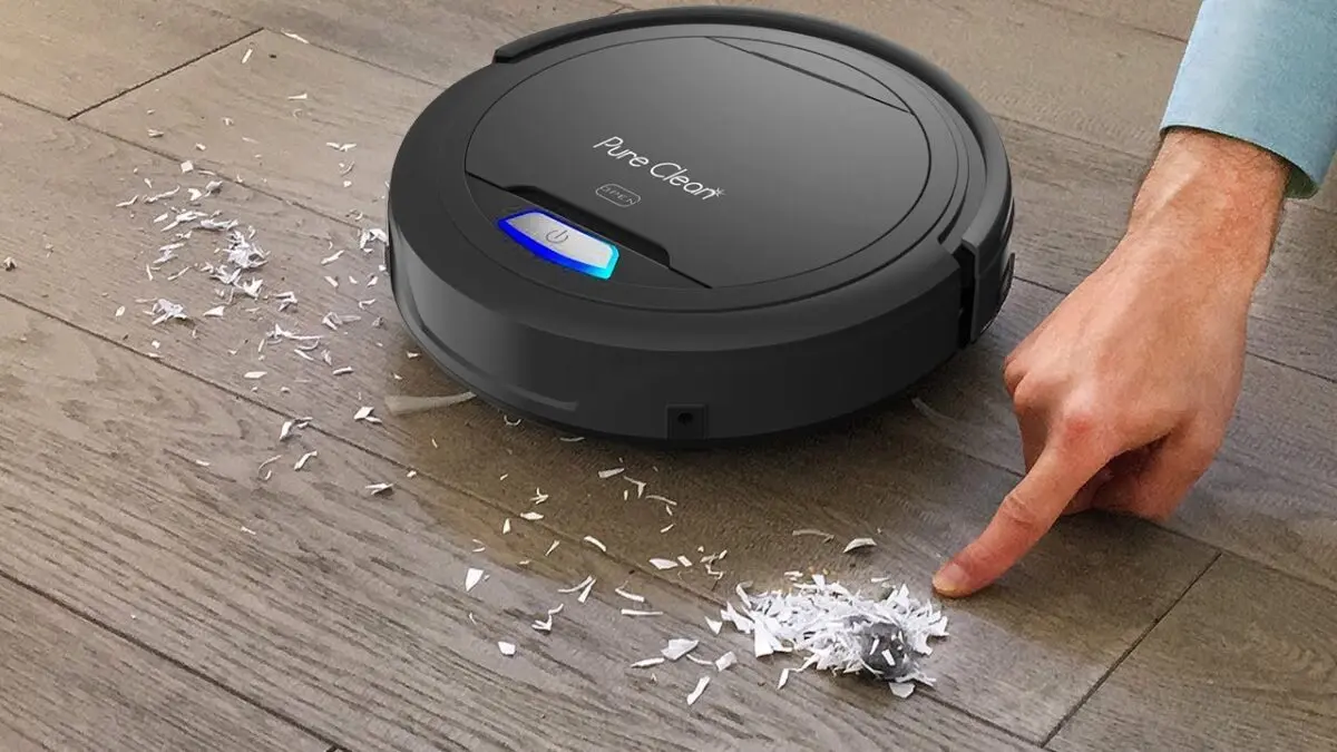 Robot vacuum cleaner: video