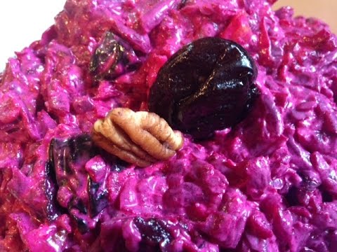 Salad with beets and prunes. Video