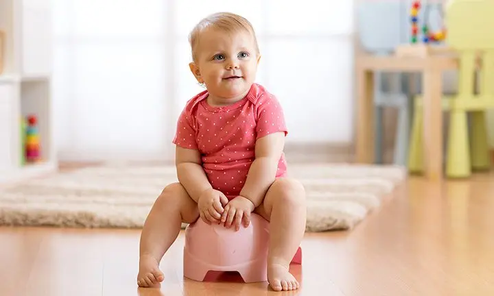 Sitting on the potty: 10 easy rules for a baby