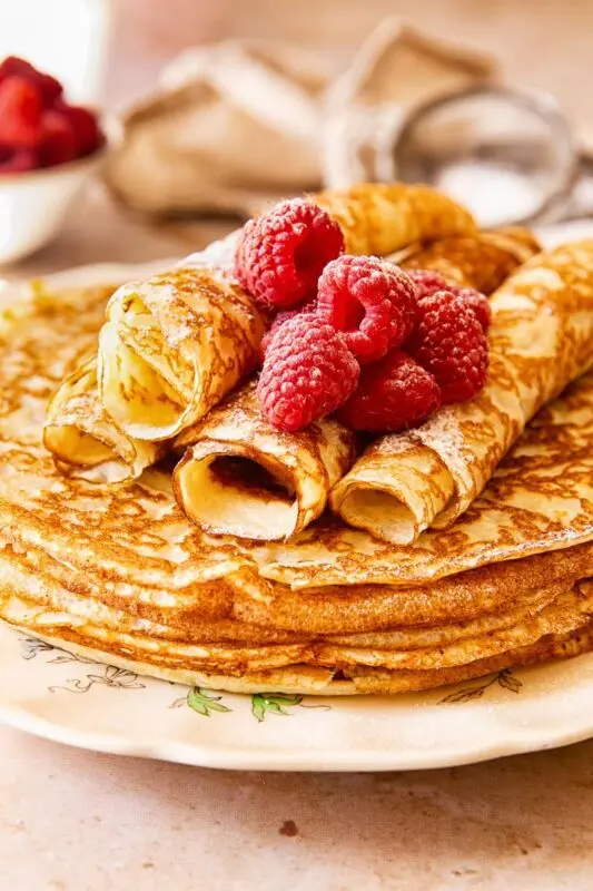 Sour cream pancakes in Russian: video recipe