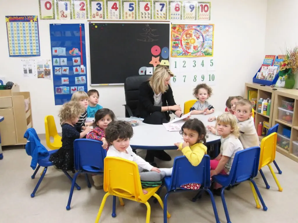 Special children in an ordinary kindergarten in Russia: pros and cons